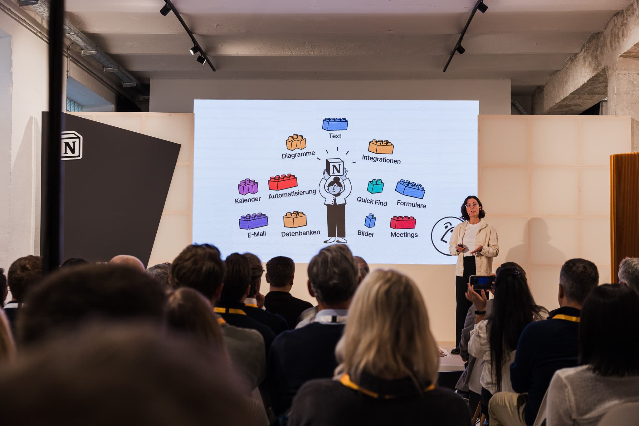 Notion Software Engineer Lauren Oliveri shares more about Notion 3.0 at Make with Notion Showcase Munich.
